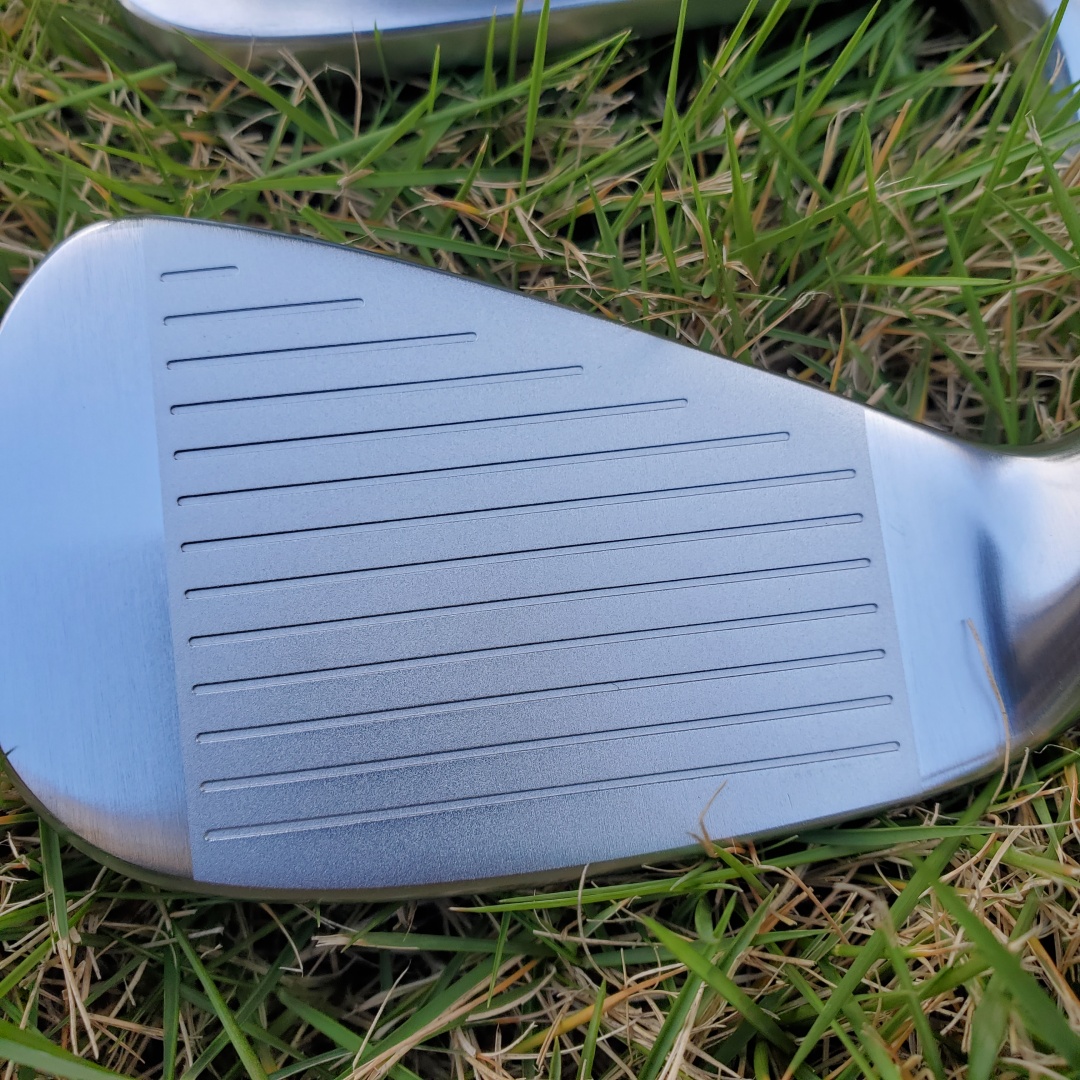 2025 Golf Club Golf IronsP790  - Golf Club Iron Set ulasan dan harga