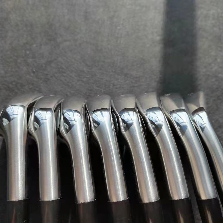 2025 Men's Right Handed  200 G - Golf Club Iron Set ulasan dan harga